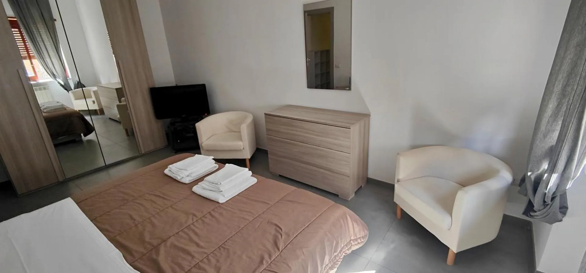 San Paolo Guest House Napoli Italia